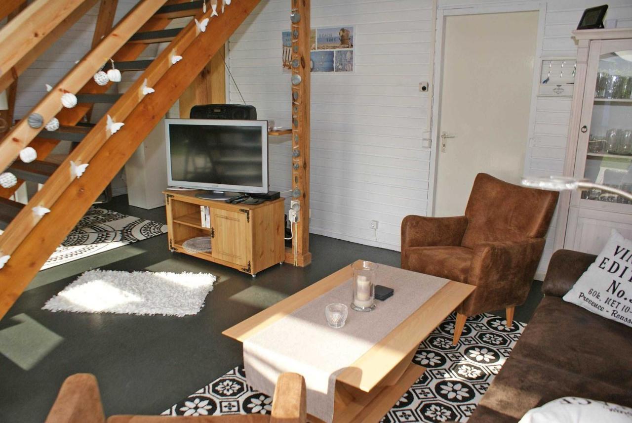 Zeltdachhaus Mit W_Lan _ Parkplatz Villa Damp Ngoại thất bức ảnh